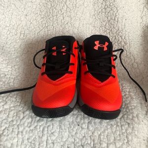 9K Under Armour shoes